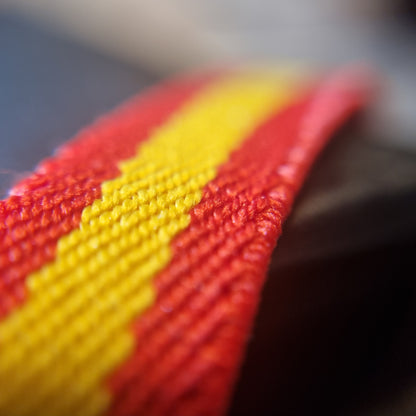 Conjunto de cartera negra con cinta de la bandera de España y cinturón 100% piel para hombre