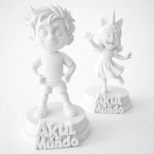 Pack de figuras 3D para pintar Akul y Michukis sin colorear sobre fondo blanco – kit creativo infantil para pintar en familia